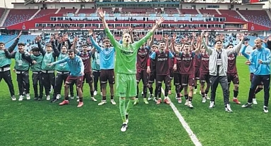 REKOR KIRAN TRABZONSPOR'A UEFA'DAN TEBRİK