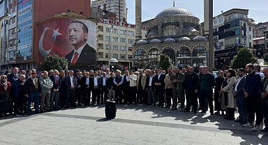 RİZE'DE MİLLİ İRADE PLATFORMU'NDAN CUMHURBAŞKANI ERDOĞAN'A DESTEK 