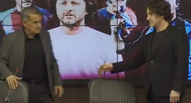 TEKKE'DEN GÜNEŞ'E: SEN OTURMADAN BİZ OTURAMAYIZ HOCAM