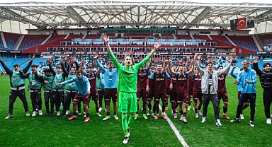 TRABZONSPOR ÇEYREK FİNALDE... FIRTINA'NIN GENÇLERİ TARİH YAZDI