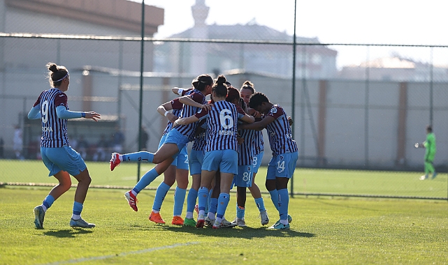 TRABZONSPOR'DAN DERBİ ZAFERİ... BEŞİKTAŞ'I DEVİRDİLER