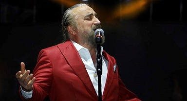 ÜNLÜ ŞARKICI VOLKAN KONAK YASA BOĞDU