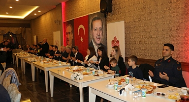 VALİ YILDIRIM OF'TA İFTAR PROGRAMINA KATILDI