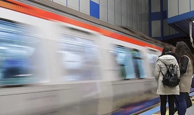 YENİ METRO HATTI YÖNETİMİ İBB'DEN ALINIP BAKANLIĞA VERİLDİ