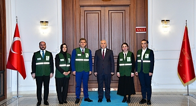 YEŞİLAY TRABZON ŞUBE BAŞKANI GÜNER'DEN VALİ YILDIRIM'A ZİYARET 