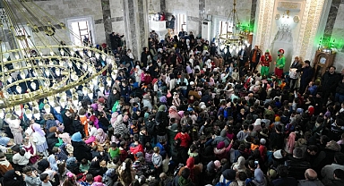 YÜZLERCE KİŞİ BÜYÜKŞEHİR'İN GÖNÜL SOFRASINDA BULUŞTU