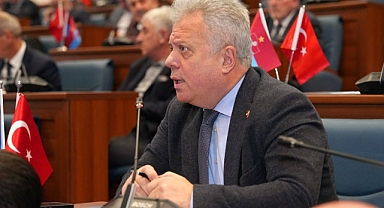 ZORLU, BÜYÜKŞEHİR'İN BORCUNA DİKKAT ÇEKTİ: SÜRDÜRÜLEBİLİR DEĞİL!