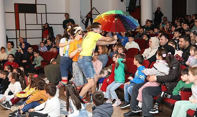 AKÇAABAT; KÜLTÜRÜN, SANATIN VE GÜLÜMSEYEN ÇOCUKLARIN ŞEHRİ
