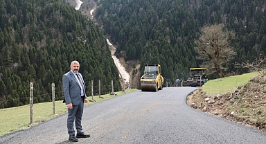 BAŞKAN BİLGİN'DEN SANTA MESAJI: AYRI DEĞİL, KARDEŞİZ