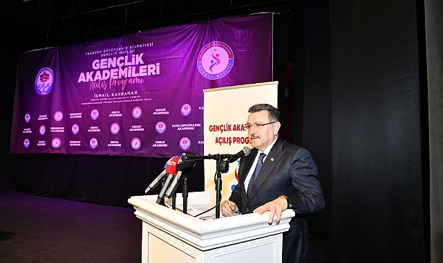 BAŞKAN GENÇ: TÜRKİYE YÜZYILINI GENÇLER İNŞA EDECEK