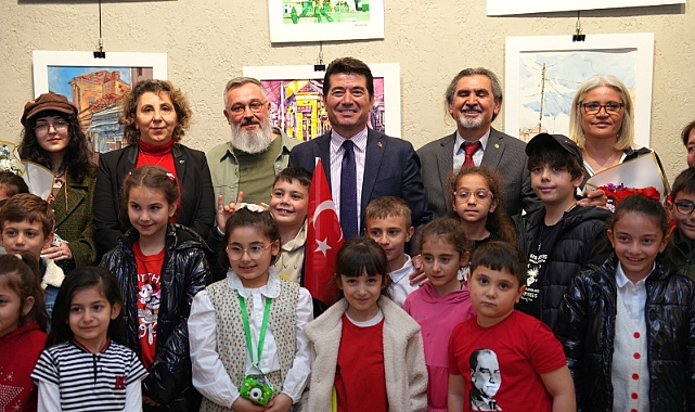 BAŞKAN KAYA 'DÜNYA ÇOCUKLARI TRABZON'DA' RESİM SERGİSİNE KATILDI