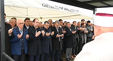 BÜLBÜLOĞLU DUALARLA UĞURLANDI 