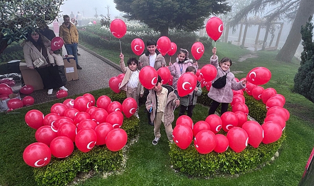 BÜYÜKŞEHİR'DEN 23 NİSAN'A COŞKULU KUTLAMA