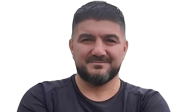 CEYHUN ALEMDAĞ'DAN BELGELERLE ATATÜRK'ÜN İZİNDE: "İLK ADIMIN İZLERİ" RAFLARDA