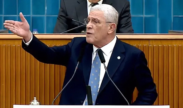 DERVİŞOĞLU, BAKAN TEKİN'E BÖYLE YÜKLENDİ: TRABZON LİSELİLER SANA CEVAP VERİYOR!