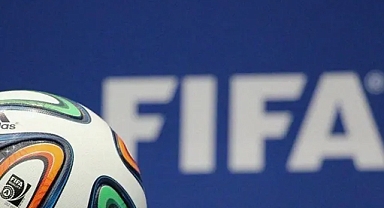 FİFA'DAN KALECİLERE 8 SANİYE KURALI 