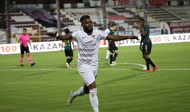 FUTBOL DÜNYASI YASTA... BOUPENDZA HAYATINI KAYBETTİ