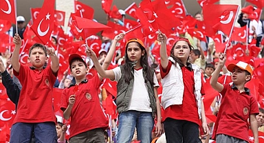 İKİ FARKLI DAVETİYE... İKİ FARKLI SAAT? HANGİSİ DOĞRU?