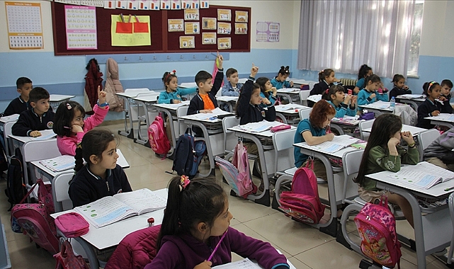 İSTANBUL'DA OKULLAR TATİL