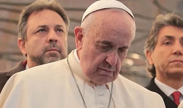 İŞTE PAPA'NIN ÖLÜM NEDENİ VE VASİYETİ