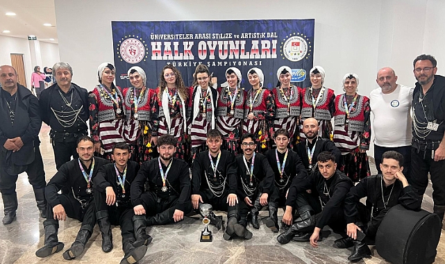 KTÜ HALK OYUNLARI EKİBİ TÜRKİYE İKİNCİSİ