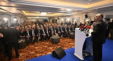 MİLLETVEKİLİ AYDIN: BİZLER BEBEK KATİLİNE 'HAİN' DİYENLERLE YOL YÜRÜYORUZ