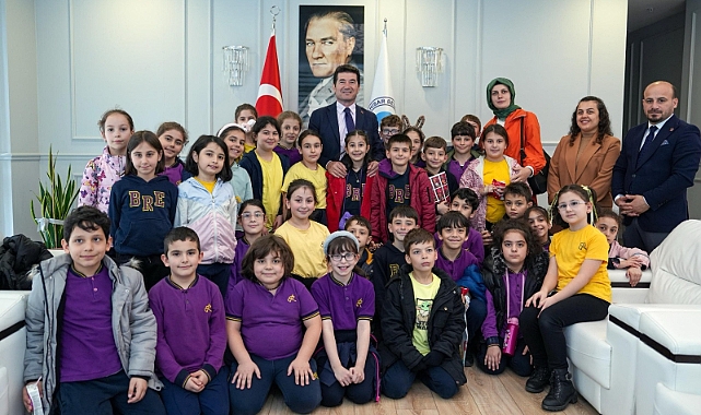 ÖĞRENCİLER BAŞKAN KAYA'NIN MİSAFİRİ OLDU