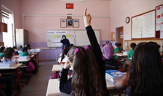 OKULLAR ERKEN Mİ KAPANACAK?