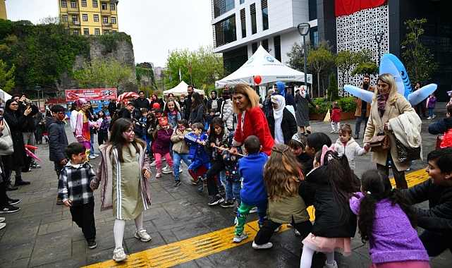 ORTAHİSAR'DA 10 GÜN SÜREN 23 NİSAN COŞKUSU