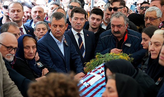 ÖZGÜR ÖZEL: VOLKAN KONAK'IN YERİ DOLMAZ!