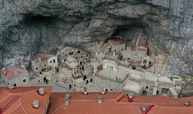 SÜMELA'YA ZİYARETÇİ AKINI