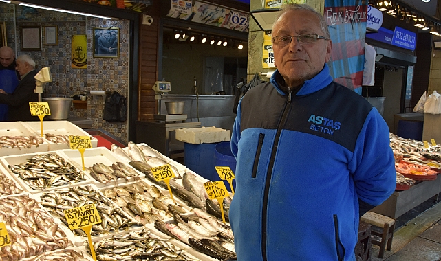 TEZGAHLAR İSTAVRİT VE MEZGİTLE ŞENLENDİ