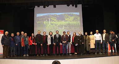 TRABZON'DA TURİZM HAFTASI KAPSAMINDA PANEL DÜZENLENDİ