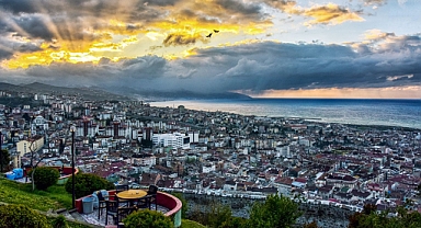 TRABZON EN YAŞANABİLİR ŞEHİRLER ARASINDA ÇITAYI YÜKSELTTİ