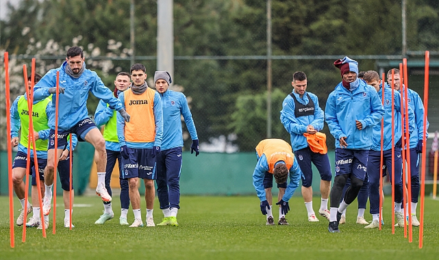 TRABZONSPOR, ADANA DEMİRSPOR MESAİSİNE BAŞLADI