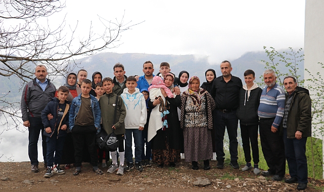 TRABZONSPOR AŞIĞI O ANNE KONUŞTU: TRABZONSPOR AŞKI TARİF EDİLEMEZ BİR DUYGU