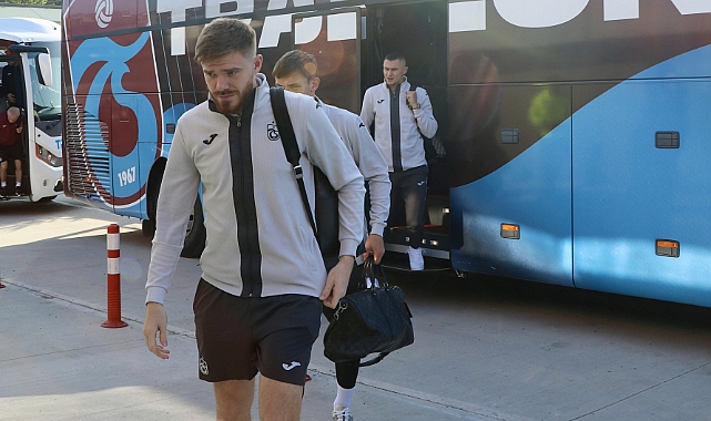 TRABZONSPOR KAFİLESİ ADANA'YA GİTTİ