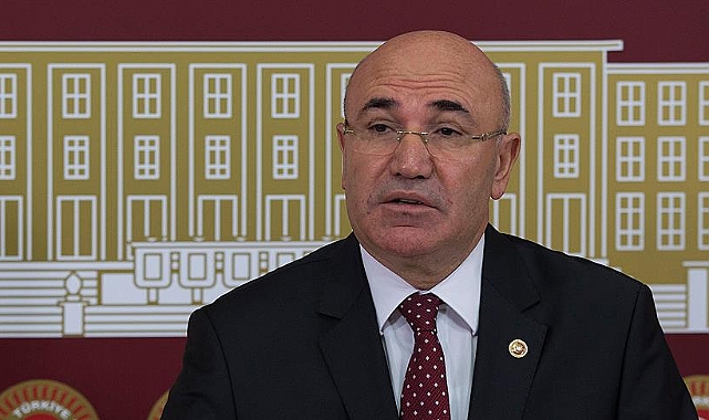 ÜNLÜ GAZETECİDEN CHP'NİN CUMHURBAŞKANI ADAYI İÇİN BOMBA İDDİA