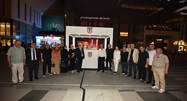 VALİ YILDIRIM'DAN TTB'NİN STANDINA ZİYARET