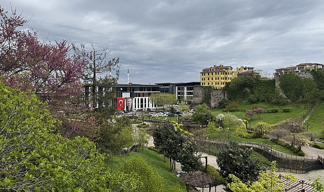 ZAĞNOS VADİSİNDE BAHAR GÜZELLİĞİ