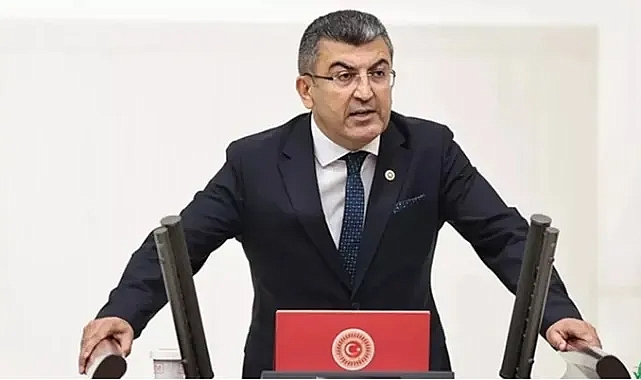 AK PARTİ'YE BİR TRANSFER DAHA