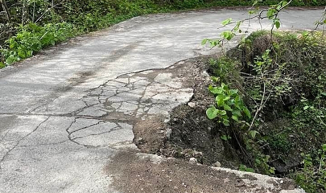 ARAKLI'DA FACİAYA DAVETİYE... SIRAT KÖPRÜSÜ GİBİ YOL!