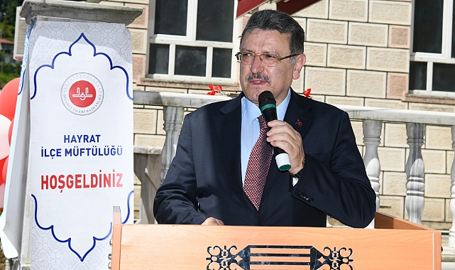 BAŞKAN GENÇ: İNSANLIĞA REHBER OLMUŞ MEDENİYETİN TEMSİLCİSİYİZ