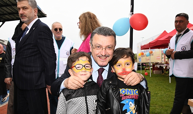 BAŞKAN GENÇ: ÖZEL BİREYLERİMİZ HER ZAMAN ÖNCELİĞİMİZDİR