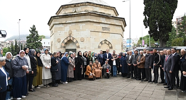 BAŞKAN GENÇ: ŞEHRİMİZE İZ BIRAKMIŞ MUHTEREM BİR ANNE