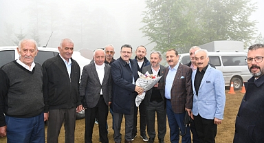 BAŞKAN GENÇ'TEN KAVALİK'E HİZMET SÖZÜ