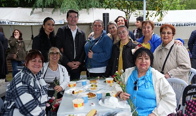 BAŞKAN KAYA, EMEKÇİ KADINLARIN ANNELER GÜNÜ’NÜ KUTLADI