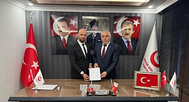 BBP ORTAHİSAR'DA NÖBET DEĞİŞİMİ... ŞAHİN GİTTİ AKPINAR GELDİ