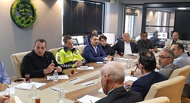 BÜYÜKŞEHİR'DE TURİZM TAŞIMACILIĞI MASAYA YATIRILDI