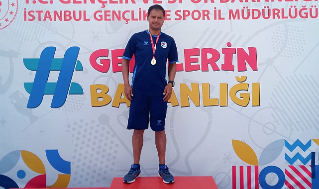 BÜYÜKŞEHİR’İN GURURU EMRAH ÖZTÜRK’TEN TÜRKİYE REKORU